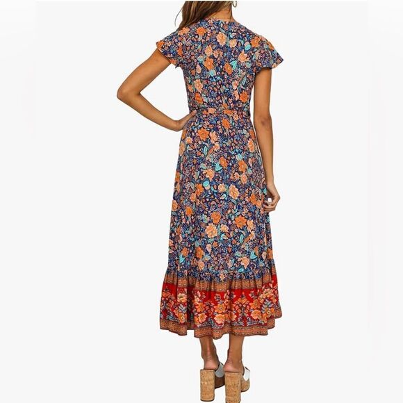 PRETTY GARDEN Floral Lightweight Wrap Deep V Dress - Picture 5 of 9
